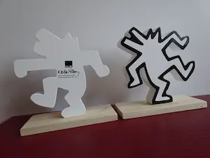 Keith Haring - Dancing Dogs boekensteunen / decoratief object (set) kopen? Bied vanaf 50!