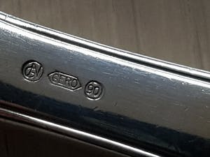 Georg Nilsson - Vleesvork, 6 Dinervorken, 6 Dessertlepels - Model Riche 694 kopen? Bied vanaf 1!