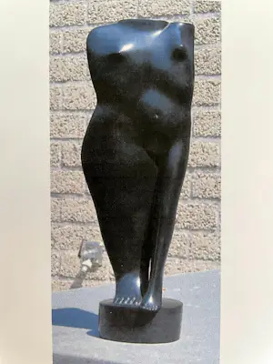 Kobe - Torso in Piedi kaufen? Bieten Sie von 2000!