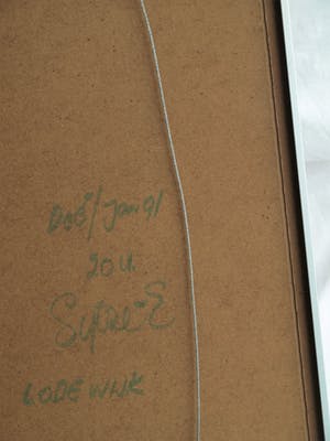 Niet of onleesbaar gesigneerd - Airbrush / tekening , “Roos in Fles” – gesigneerd & ingelijst - 1994 kopen? Bied vanaf 1!