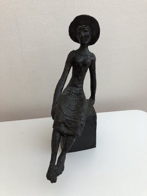 Inka Klinckhard - Zittende dame met hoed kopen? Bied vanaf 120!