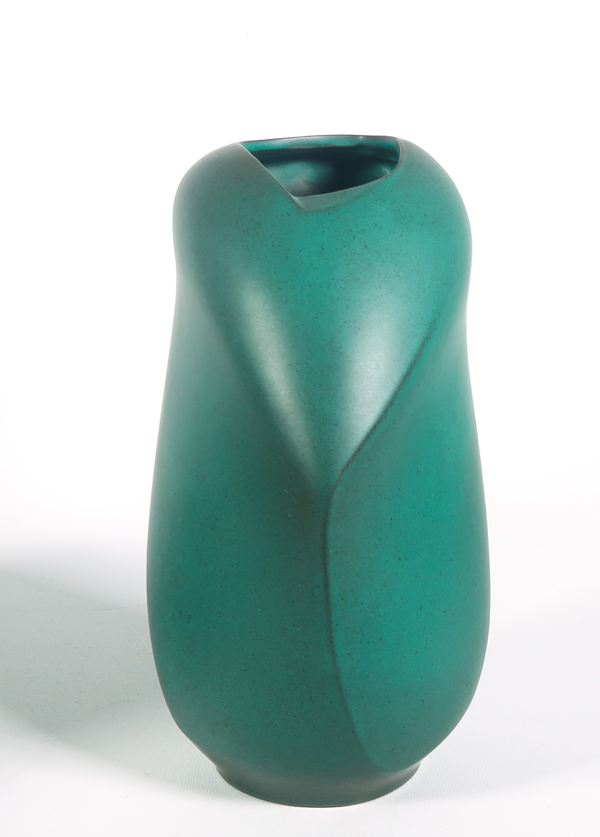 Zweitse Landsheer - Lot van 4 keramieken Cor Unum vazen kopen? Bied vanaf 60!