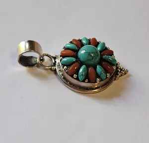 zilveren hanger, met de hand gemaakt door de Native American zilversmeden kopen? Bied vanaf 85!