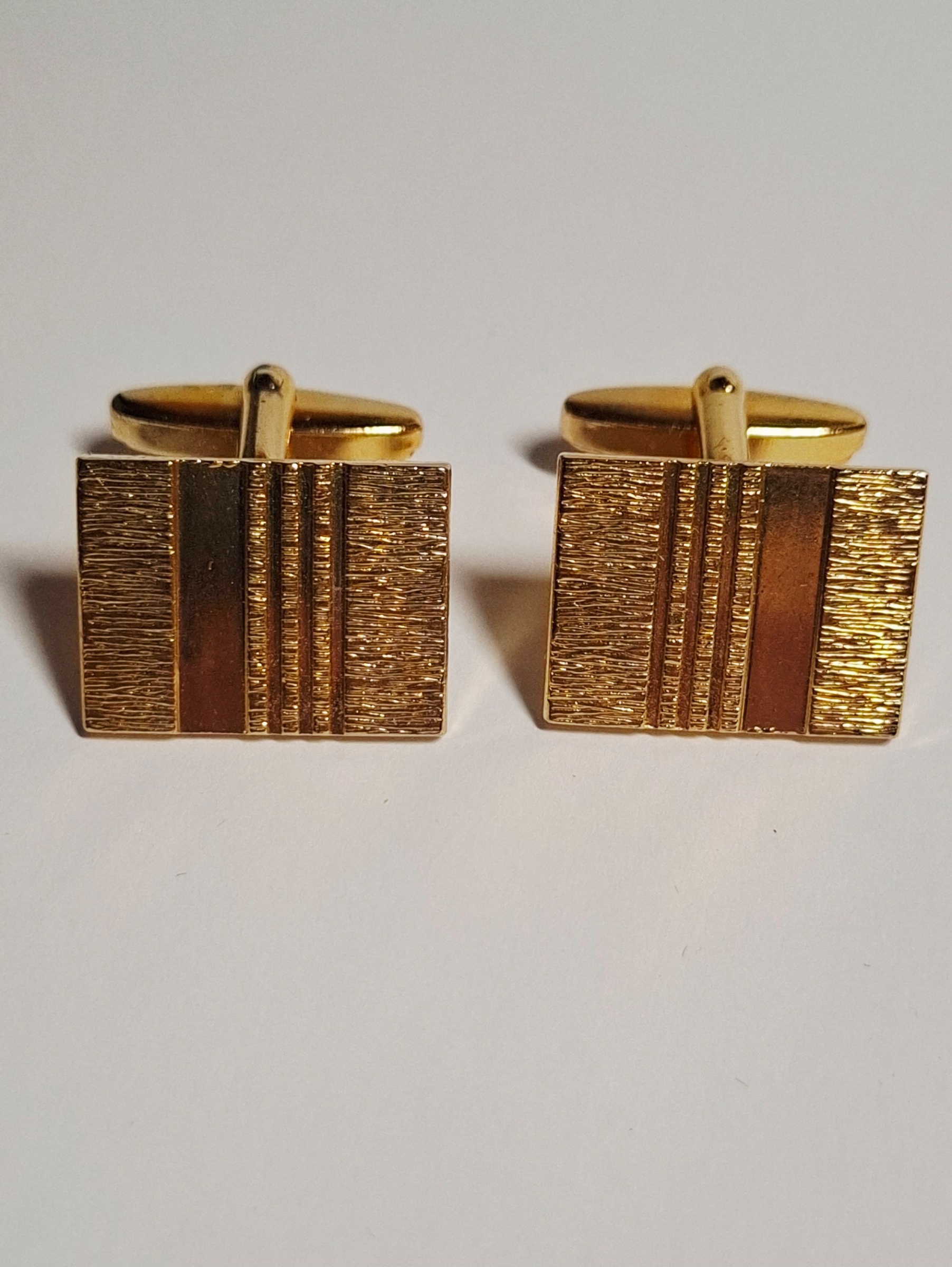 Vintage  zilveren Rechthoekige geborstelde manchetknopen, kopen? Bied vanaf 40!