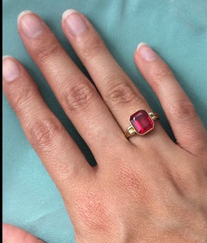 14K Goud - geelgouden vintage ring met robijn kopen? Bied vanaf 120!