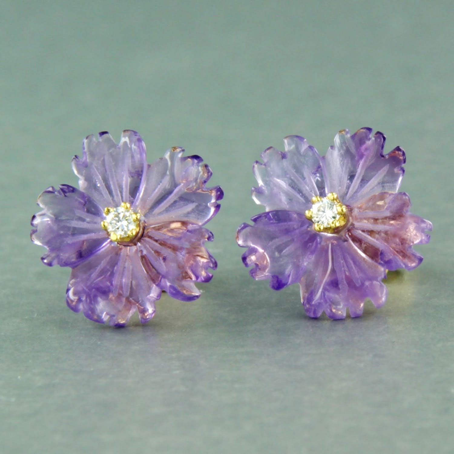 18k geel gouden oorknoppen met amethist en diamant 0.08 ct - F/G - VS/SI kopen? Bied vanaf 175!