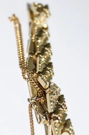 Antieke gouden schakel armband met veiligheids ketting kopen? Bied vanaf 2400!