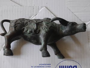 Niet of onleesbaar gesigneerd - waterbuffel uit Tibet kopen? Bied vanaf 10!