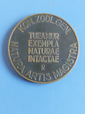 Tjipke visser - Bronzen penning: Artis, 1930 kopen? Bied vanaf 125!