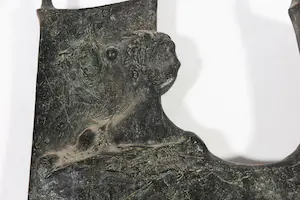 Bram Roth - Bronzen object, In bed kopen? Bied vanaf 100!
