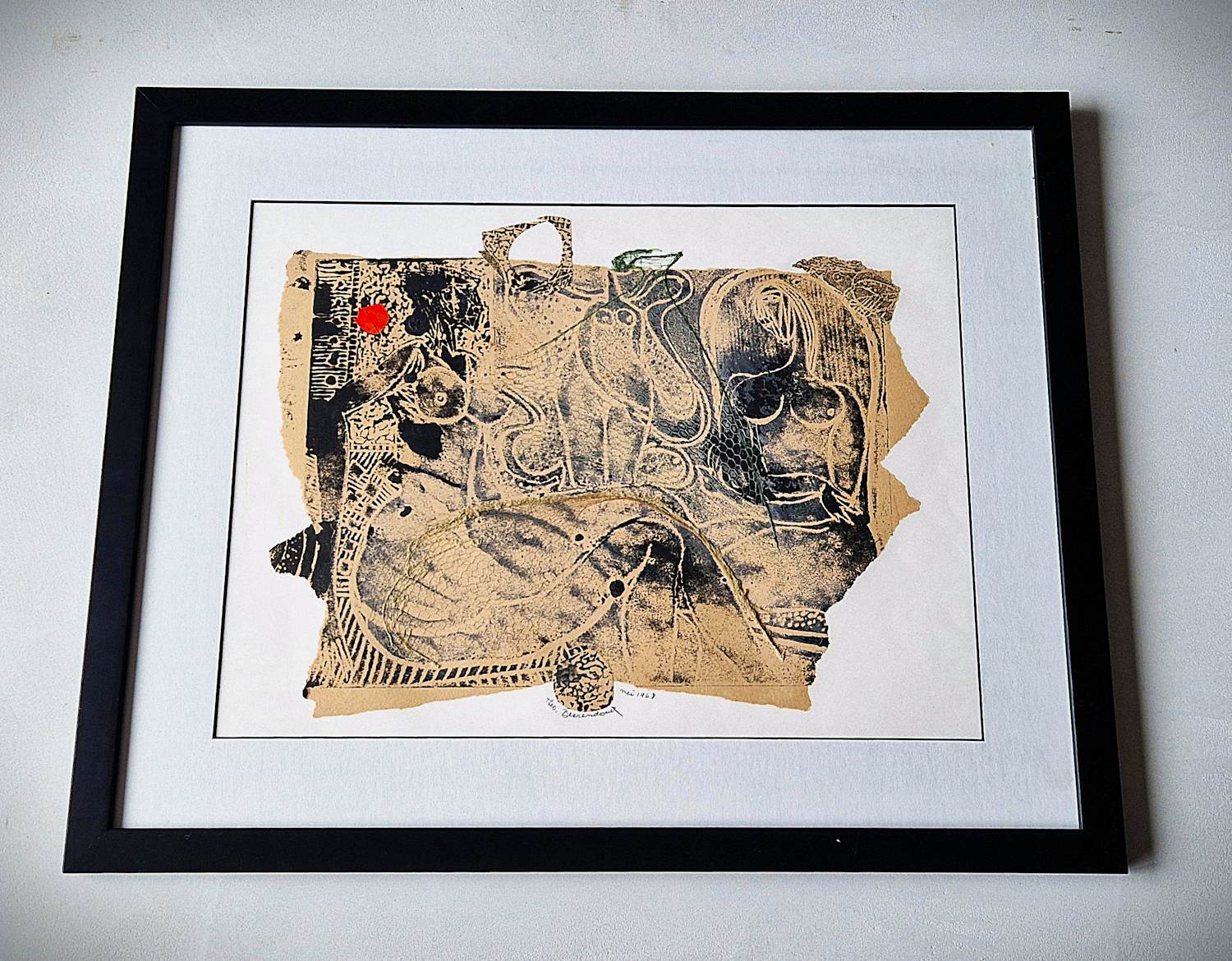 Theo Beerendonk - 1968 - gemengde techniek (papier, lino, gouache, visnet) "Naakt in rood" kopen? Bied vanaf 148!