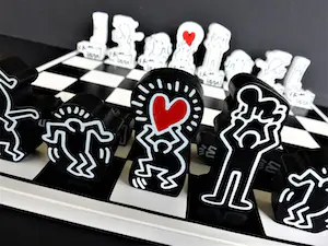 Keith Haring - Limited Edition Chess Game made by Vilac France kopen? Bied vanaf 90!