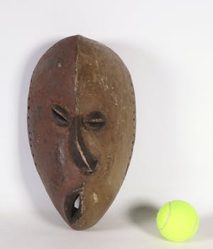 Pende - Houten Mbyua masker kopen? Bied vanaf 20!