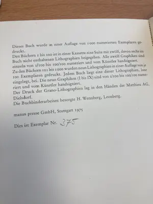 Joseph Beuys - Postkarten (doos met 83 kaarten) + Gelimiteerde uitgave schetsboek kopen? Bied vanaf 1!