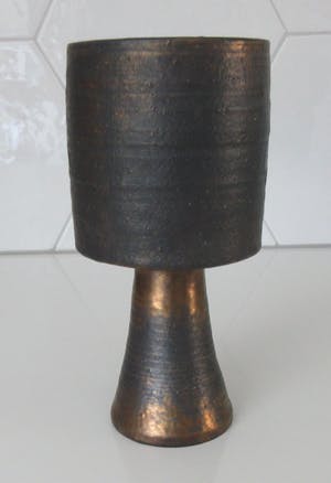 José Rodolfo Gonzales Mele - Brons geglazuurde Studio Keramische kelk kopen? Bied vanaf 20!