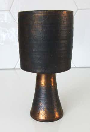 José Rodolfo Gonzales Mele - Brons geglazuurde Studio Keramische kelk verkocht voor € 20!