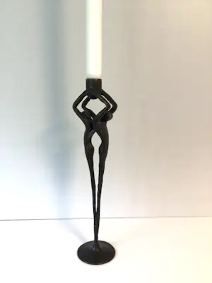 Corry Ammerlaan - Sculptuur / kaarsenstandaard “ KRACHTEN BUNDELEN “ 31 cm hoog ! kopen? Bied vanaf 1!