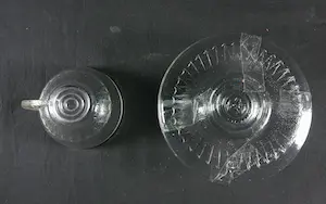 Kristalunie Maastricht - Lot van 8 kopjes en 5 schoteltjes kopen? Bied vanaf 1!