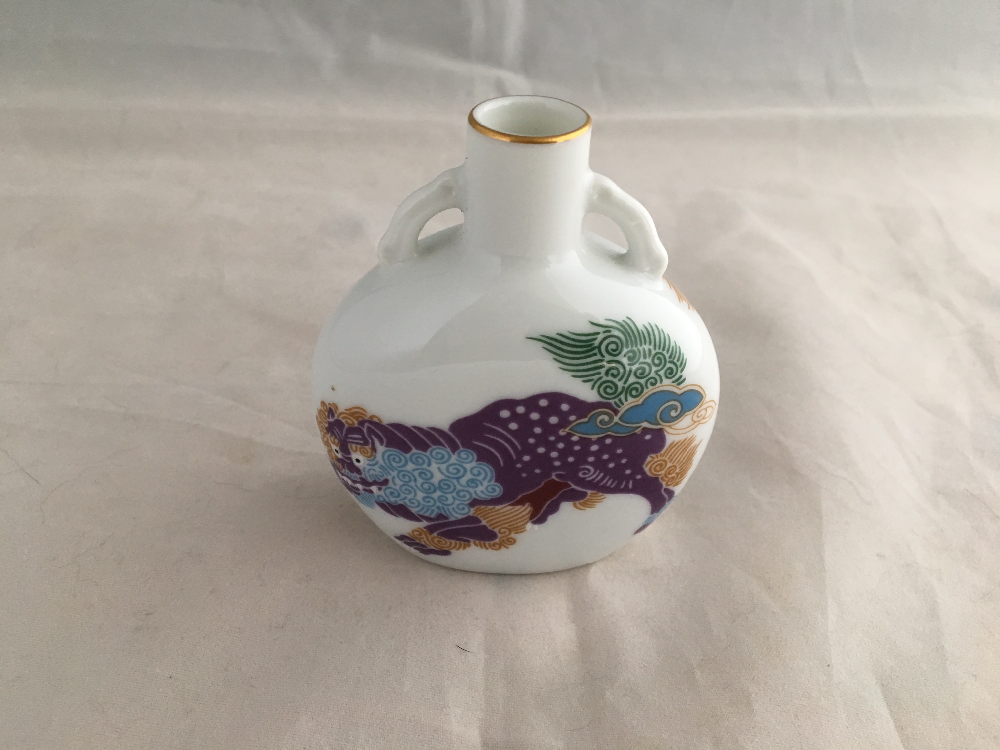 Niet of onleesbaar gesigneerd - Noritake hand beschilderd miniatuur vaasje kopen? Bied vanaf 1!