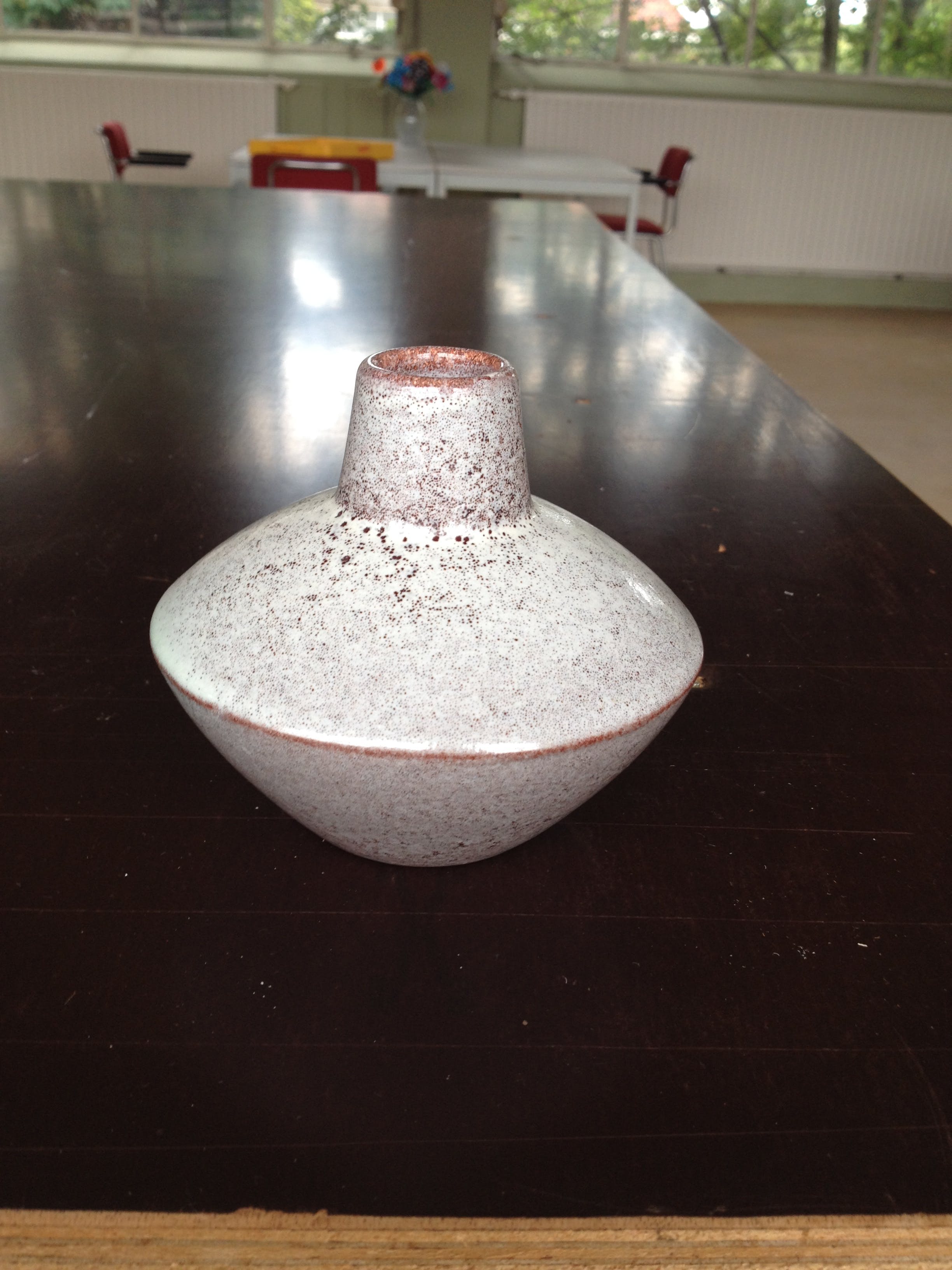 Faience- en Tegelfabriek Westraven - Discus vaasje model 1303 kopen? Bied vanaf 1!