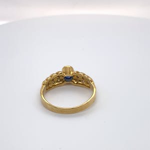 18kt gouden diamanten ring+saffier, maat 54/17,25, 4,06 gr kopen? Bied vanaf 250!