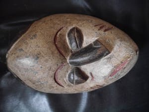 Niet of onleesbaar gesigneerd - PENDE Malade masker uit DR.Congo kopen? Bied vanaf 10!