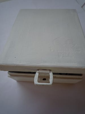 Irene van den Bos - Face in a Box II kopen? Bied vanaf 1!
