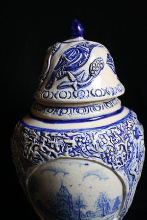 Niet of onleesbaar gesigneerd - Prachtige Grote Zeldzame Oude Deksel Pot (19e eeuw) kopen? Bied vanaf 1!