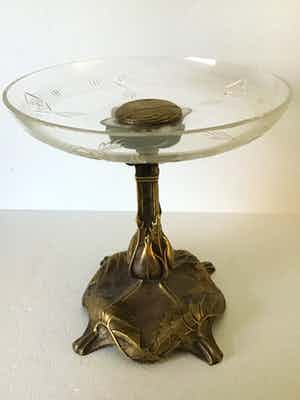 Szandrik schaal +/- 1900 verkocht voor € 145!