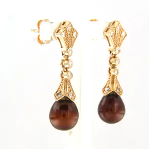 14k gouden oorhangers bezet met parel en diamant 0.35 ct kopen? Bied vanaf 500!