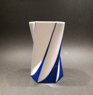 Jan van der Vaart - zeshoekige cilindervormige vaas kopen? Bied vanaf 49!