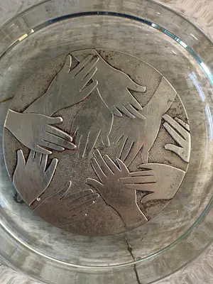 Frans Steginga - Corry Ammerlaan, Artihove, zware schaal met verzilverde kern kopen? Bied vanaf 35!