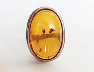 Baltisch Barnsteen en sterling zilveren ring, Modernistisch design. kopen? Bied vanaf 65!