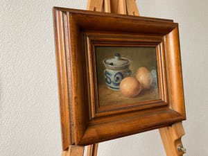 Fred Smoolenaers - Stilleven met twee eieren en klein Keuls potje kopen? Bied vanaf 300!