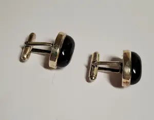 Nieuwe Zilveren manchetknopen ingelegd met Zwarte bolvormig  onyx kopen? Bied vanaf 125!