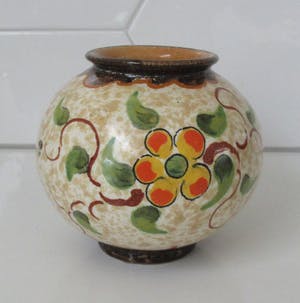 Plateelbakkerij Zenith - Klein platelen Bolvaasje decor Bloesem kopen? Bied vanaf 10!