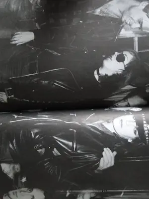 Andy Warhol - Andy Warhol's Exposures - Gesigneerd op omslag kopen? Bied vanaf 179!