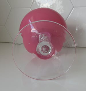 Empoli Glas - XL zachtroze bokaalvaas met gedraaide voet kopen? Bied vanaf 10!