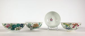 Curiosa - Lot van vier Chinees porseleinen kommetjes van rond 1900 kopen? Bied vanaf 35!