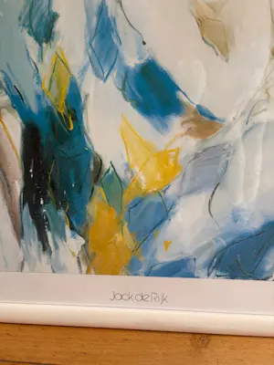 Jack de Rijk - kleurrijke vrouw op bankje kopen? Bied vanaf 75!