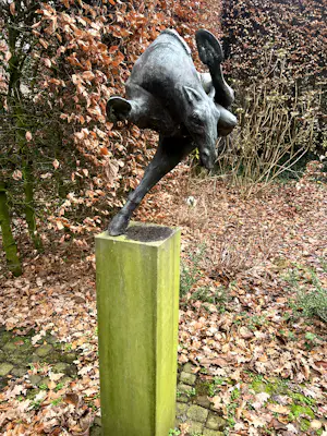 Jos Dirix - indrukwekkend bronzen beeld van een paard kopen? Bied vanaf 2000!