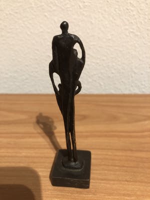 Corry Ammerlaan - Minimalistisch beeldje van 5 personen / gezin kopen? Bied vanaf 20!