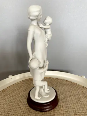 A.K. Kaiser Porzellan - Moeder en kinderen van G;Bochmann N°438 kopen? Bied vanaf 50!