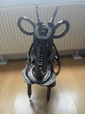 Wim Cerneus - Imposante Ijzere Stier kopen? Bied vanaf 545!