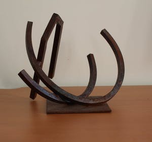 Werner Pokorny - Cortenstalen oxiderende sculptuur: Haus - Tor - Linien - 1996 kopen? Bied vanaf 799!