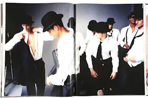 Mario Testino - Boek: Sir (handgesigneerd) - 2015 kopen? Bied vanaf 695!