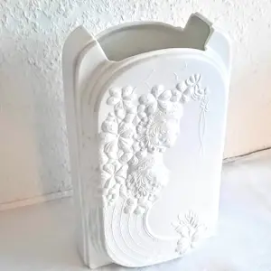 A.K. Kaiser Porzellan - Vase Bisquit Porzellan Op Art Design Wolfgang Gawantka signiert 70er Jahre kopen? Bied vanaf 90!