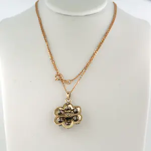 14k gouden collier en hanger met roos geslepen diamant totaal circa 0.15ct kopen? Bied vanaf 335!