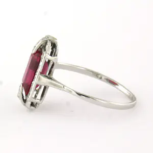 ART DECO 18k gouden ring met robijn verneuille en roos diamanten tot. 0.05ct kopen? Bied vanaf 330!