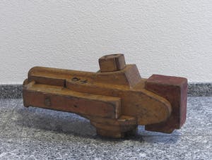 Niet of onleesbaar gesigneerd - Hout, Industriële mal kopen? Bied vanaf 1!